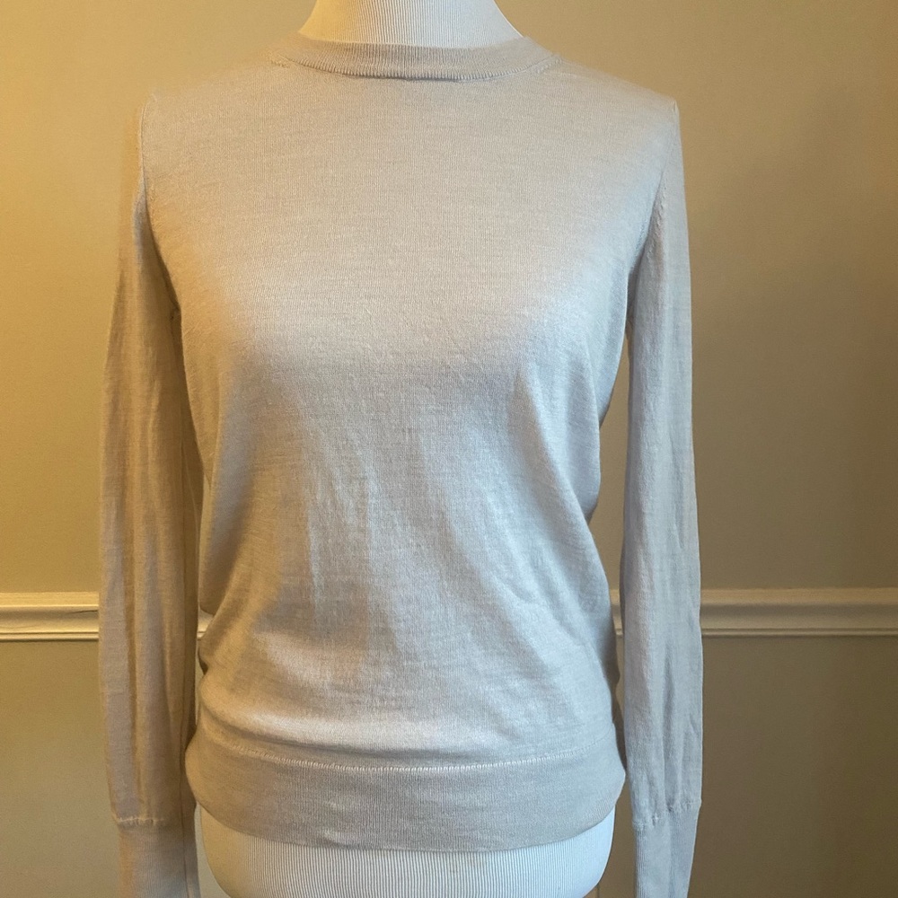 SOLD merino wool sweater small